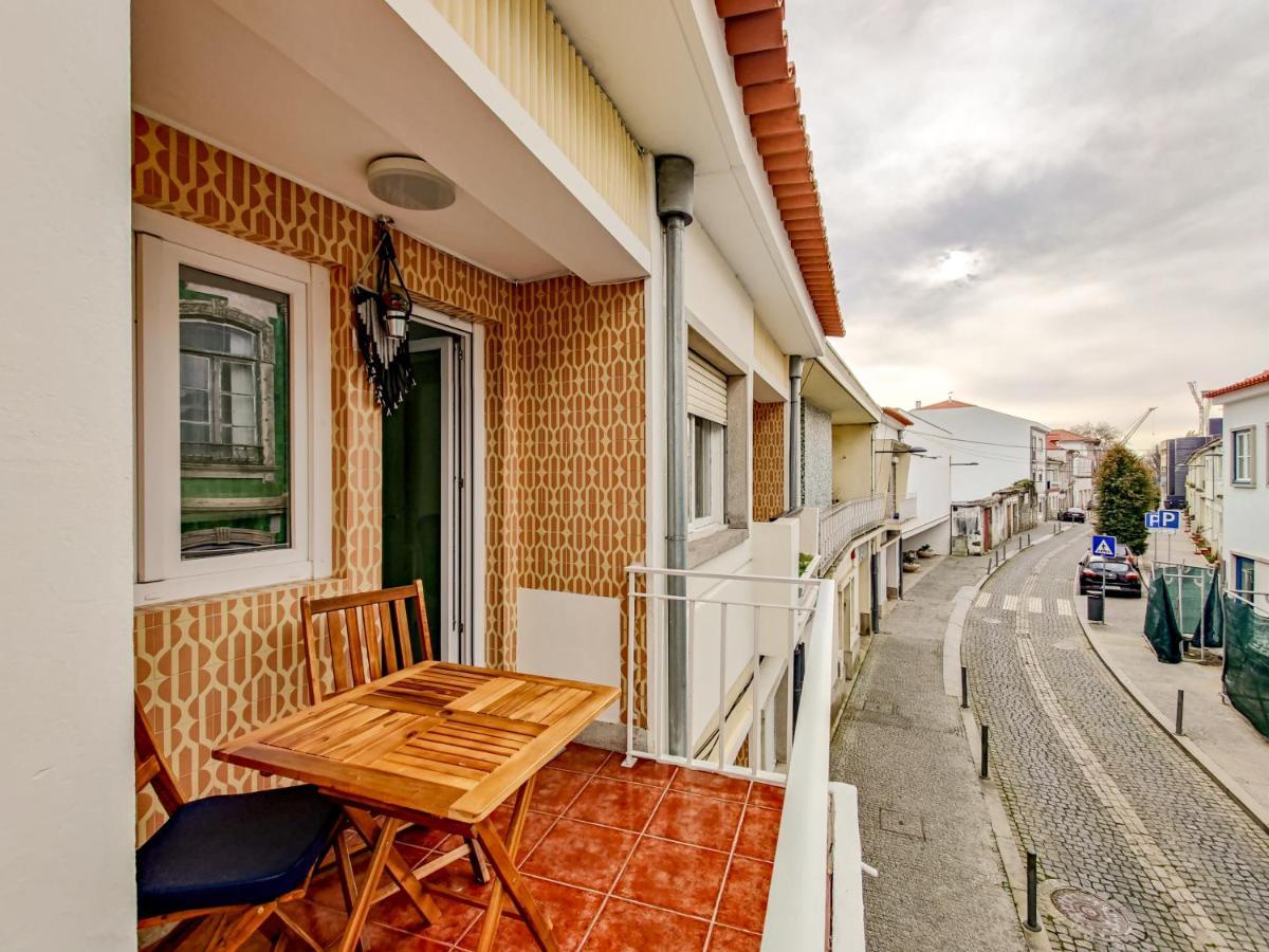 Tiana Apartment - City Centre With Terrace Виана до Кастело Екстериор снимка