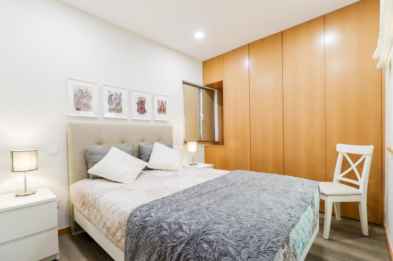 Tiana Apartment - City Centre With Terrace Виана до Кастело Екстериор снимка